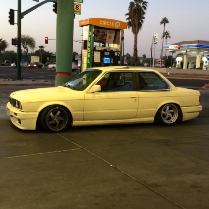 kiddruu's BMW 325